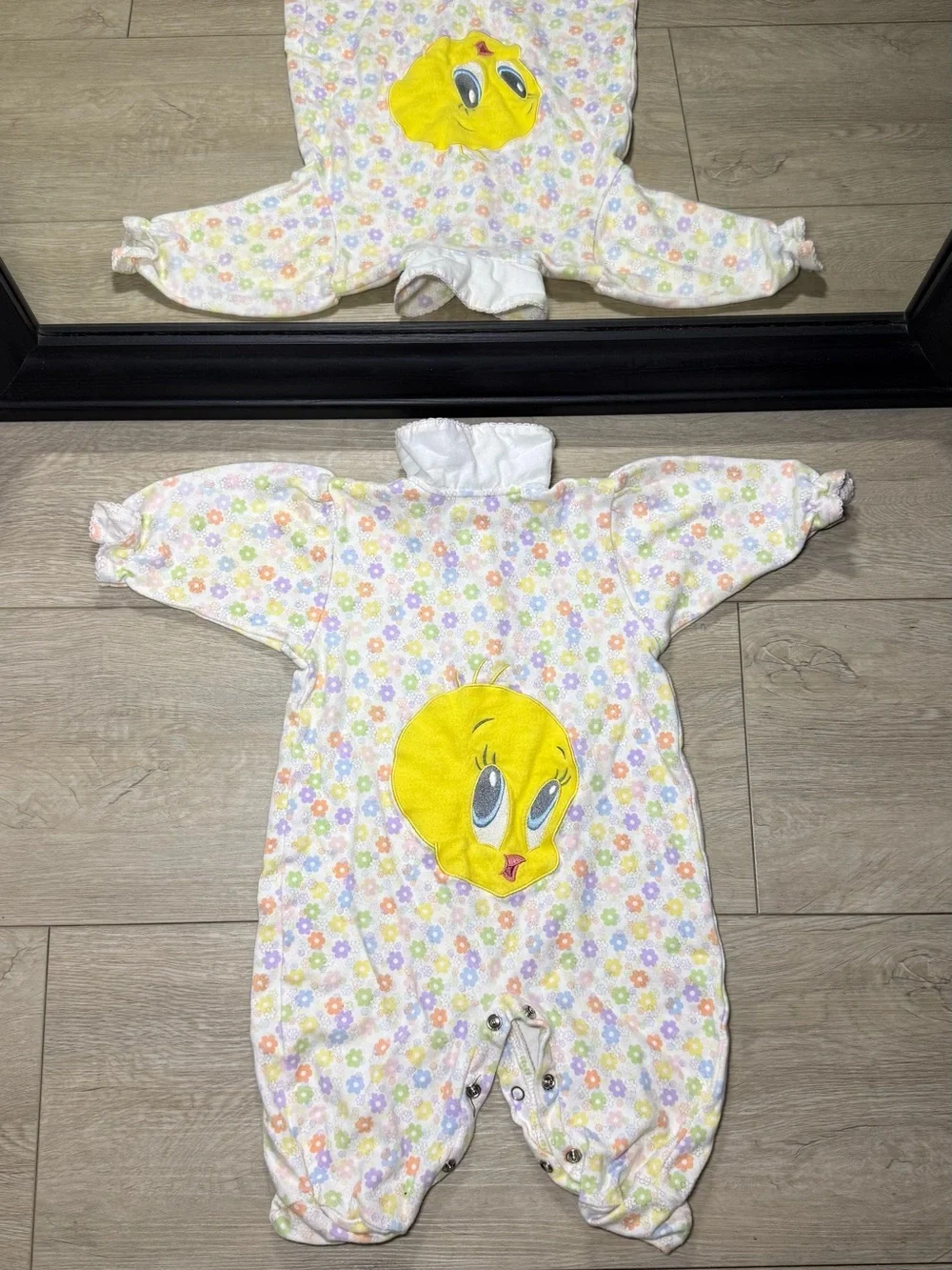 New Vintage 1980s Toddlers Tweety Bird All Over Print Patched Romper